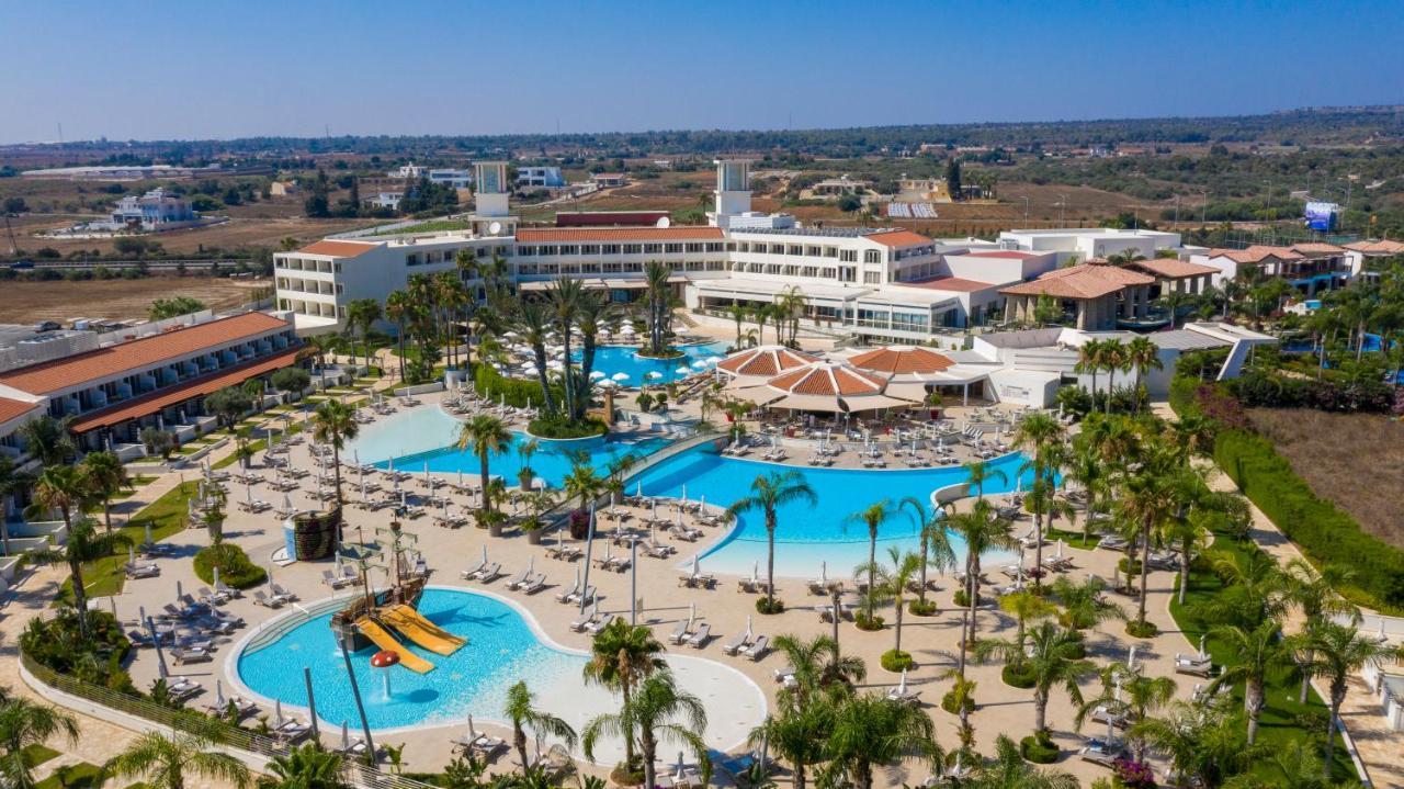 Olympic Lagoon Feriested 5*